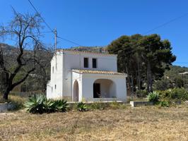 Unifamiliar En venta en Estacion, Calpe photo 0