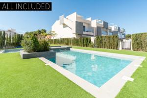 Viviendas Exclusivas en Los Balcones, Torrevieja: Un Oasis de Lujo en la Costa Blanca photo 0