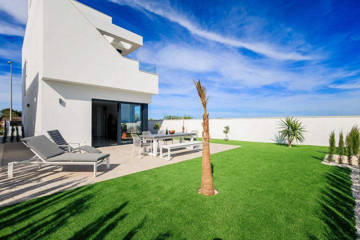 🏡 Residencia de Lujo en Pilar de la Horadada – Un Paraíso junto al Golf photo 0