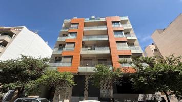 🏡 Exclusivo Piso en Torrevieja – Lujo y Ubicación Privilegiada en la Costa Blanca photo 0