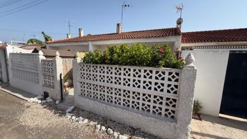 ¡Invierte en tu oasis mediterráneo! Planta baja con gran terraza en Torretas II, Torrevieja photo 0