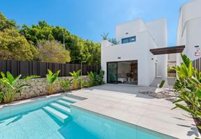 🏡 Una joya mediterránea en Mil Palmeras: la casa que estabas esperando photo 0