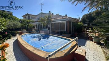 Chalet individual en Urb. Cambrils Mediterrani - Con garaje y piscina. photo 0