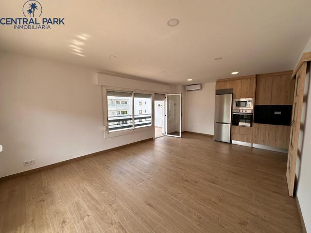 Apartamento reformado en Salou. photo 0