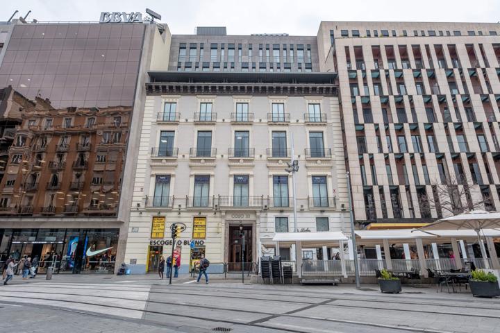 ¡Desarrolla tu negocio en la oficina mas emblemática de la ciudad! photo 0