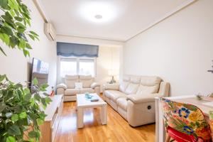 Vivir frente al verde. Respirar calma cada día. photo 0