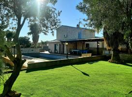 Dos viviendas en una., gran jardín piscina y garaje photo 0