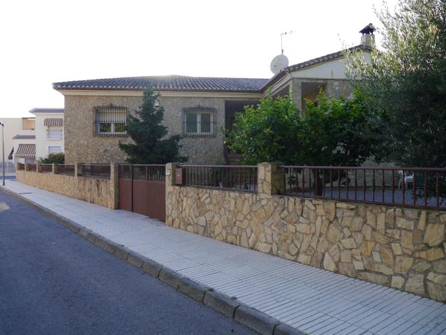 MAGNIFICO CHALET A LA VENTA EN BERJA photo 0