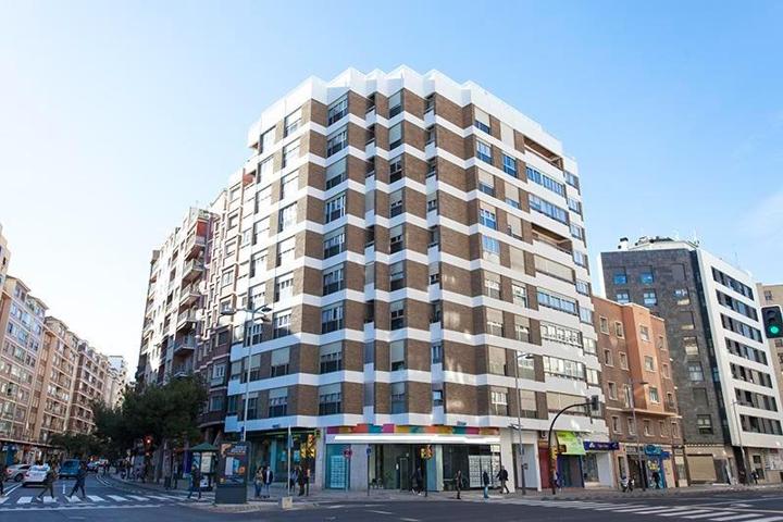 Local en Tenor Fleta junto a Camino las Torres-Sagasta photo 0