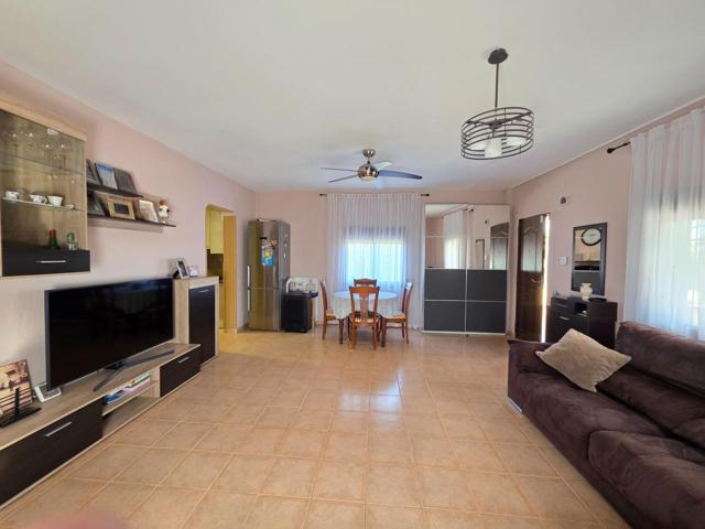 CASA RUSTICA CON PARCELA DE 3000M EN SALOU photo 0
