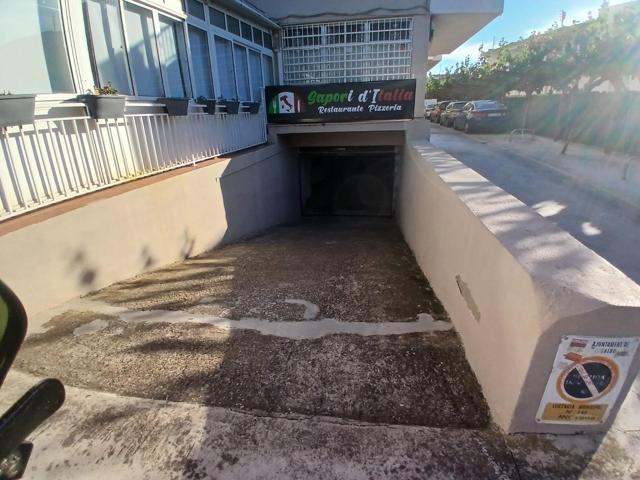 parking en calle Pompeu Fabra 38 photo 0