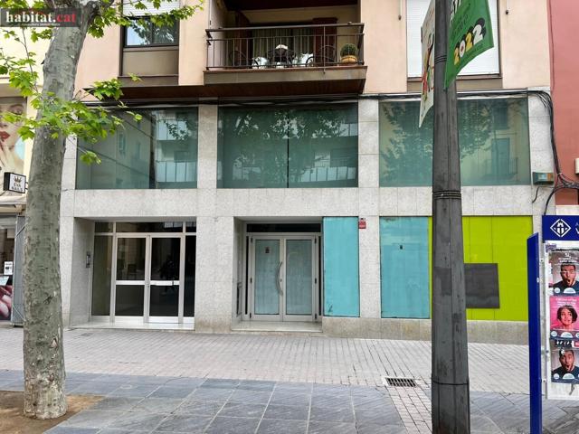 ¡¡ LOCAL EN LA RAMBLA DE VILANOVA I LA GELTRÚ !! photo 0