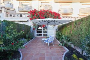 FANTÁSTICA CASA ADOSADA EN SANT PERE DE RIBES photo 0