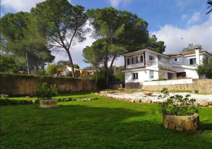 MAGNÍFICO CHALET CON LICENCIA TURÍSTICA EN LAS JARAS, CÓRDOBA photo 0