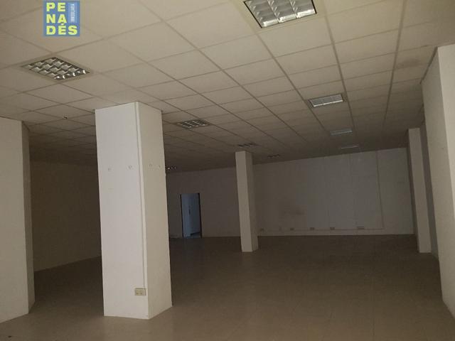 AMPLIO LOCAL CON MUCHAS POSIBILIDADES EN MARTINEZ VALLS photo 0