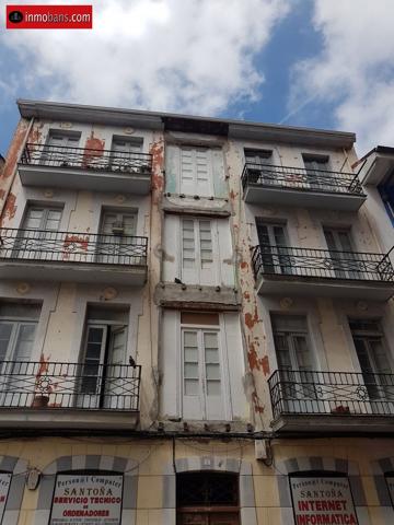 edificio para reformar en santoña photo 0