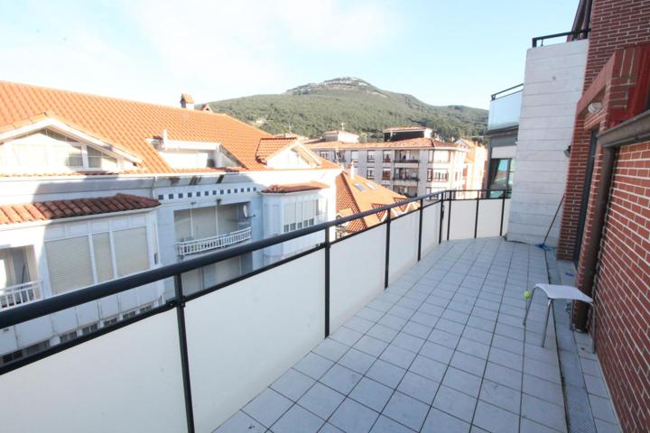 Moderno y acogedor duplex en Santoña photo 0