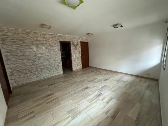 piso céntrico reformado para entrar a vivir photo 0