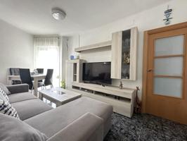 Acogedor Piso en Sant Ildefons, Cornellà de Llobregat - Oportunidad Única photo 0