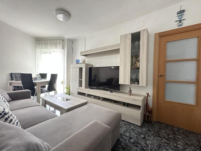 Acogedor Piso en Sant Ildefons, Cornellà de Llobregat - Oportunidad Única photo 0