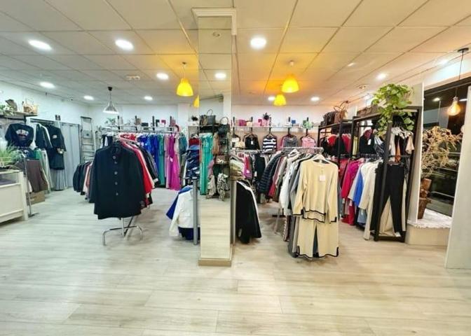 Traspaso tienda de ropa en Petrer photo 0