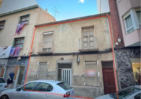 CASA SOLAR IDEAL PARA EDIFICAR EN UNA DE LAS MEJORES ZONAS DE ELDA photo 0