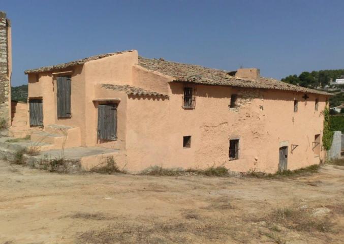 Finca de aprox 67 hectàreas. Con dos casas principales para reformar photo 0
