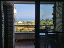 Oportunidad piso impecable, de 4 habs, con vistas a mar y a la zona natural del Ortoll photo 0