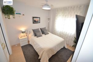 VENDEMOS PISO DE 4 DORMITORIOS, 3 BAÑOS y PLAZA DE GARAJE EN ROQUETAS DE MAR (ALMERIA) photo 0