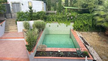 VIVIENDA UNIFAMILIAR CON PISCINA Y BARBACOA photo 0