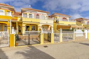 Lomas de Cabo Roig, Acogedor Adosado de 2 dormitorios en residencial cerrada con piscina comunitaria photo 0