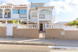 Bonito y práctico bungalow planta baja con 2 dormitorios, jardín y aparcamiento - situado en la popular La Ciñuelica, Punta Prima photo 0