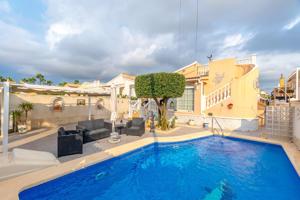Horizonte, Acogedor Chalet Independiente, con piscina privada, muy cercano al mar y todos los servicios photo 0