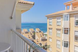 Apartamento en venta en La Manga. km 16 photo 0