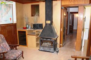 CASA (DE UNOS 276 M2) EN LA VALL DEL CORB. photo 0