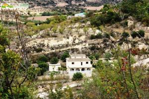 MASÍA (DE UNOS 238 M2) CON TERRENO (DE UNOS 8.900 M2) EN LOS ALREDEDORES DE GUIMERÀ. photo 0