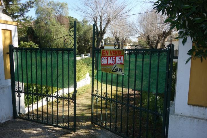 CHALET 'CTRA. LA PUEBLA', 1.918 M2. PARCELA, VIVIENDA DE 91 M2. CONSTRUIDOS, PISCINA photo 0