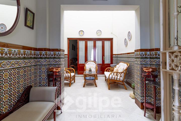 Casa en venta en Marchena, barrio San Miguel. photo 0
