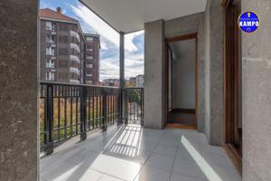 AMPLIO PISO DE 4 DORMITORIOS EN VENTA photo 0