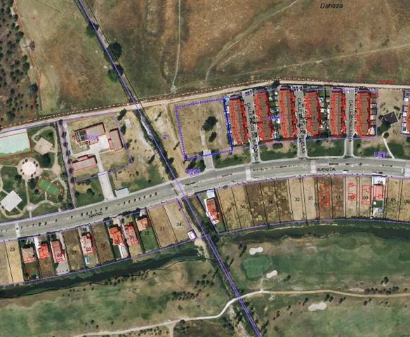 Se vende solar en urbanización Aldeamayor Golf photo 0
