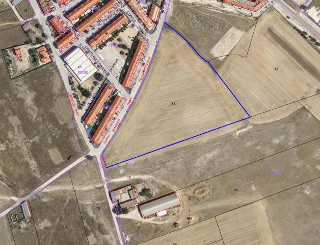 SE VENDE SUELO URBANIZABLE EN VILLANUBLA-SECTOR 7 photo 0