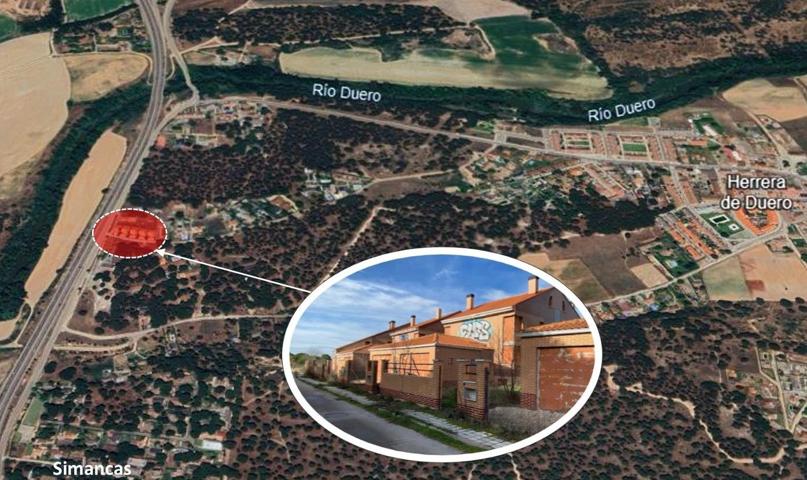 SE VENDE OBRA PARADA DE 9 VIVIENDAS UNIFAMILIARES EN HERRERA DE DUERO photo 0