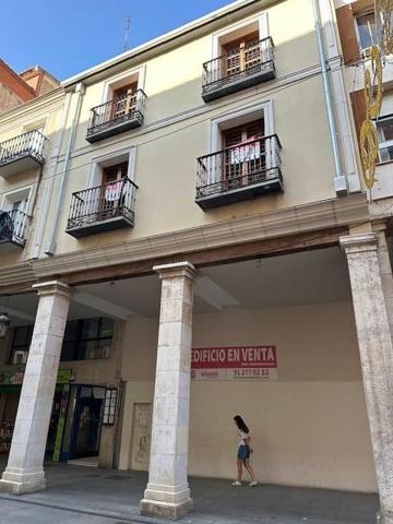 SE VENDE EDIFICIO-OBRA PARADA- EN CALLE MAYOR PRINCIPAL DE PALENCIA photo 0