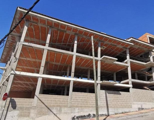 SE VENDE EDIFICIO EN OBRA PARADA EN ISCAR photo 0