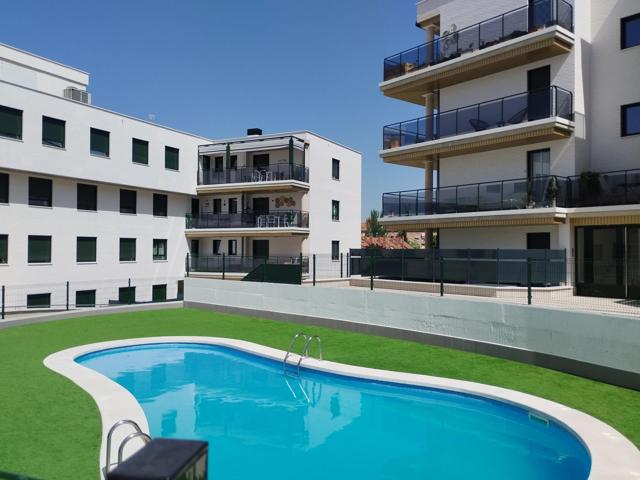 Preciosa vivienda en alquiler en La Cistérniga photo 0