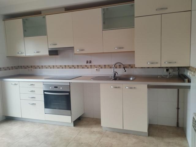 Magnífico unifamiliar en alquiler en Valladolid photo 0