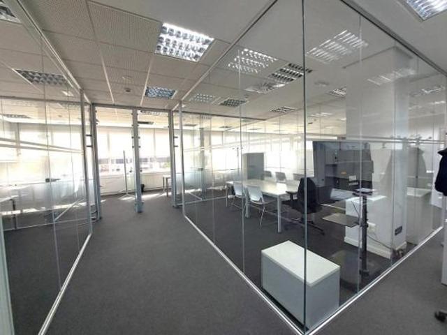 Oficina en uno de los mejores edificios de Valladolid photo 0