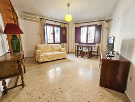 Piso En alquiler en Arenal - Museo, Sevilla photo 0