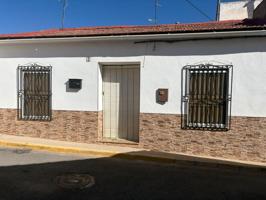 Casa En venta en Comunidad Valenciana, Bigastro photo 0