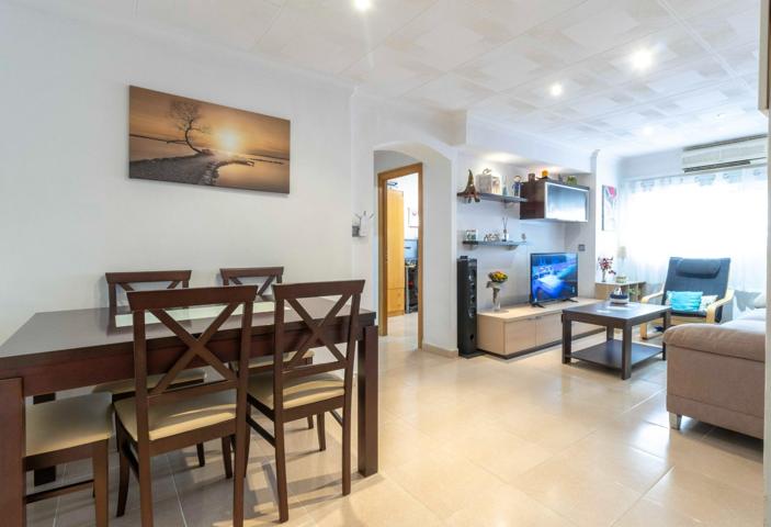 Luminoso piso reformado en Ciudad Fallera – Ideal como inversión o primera vivienda photo 0